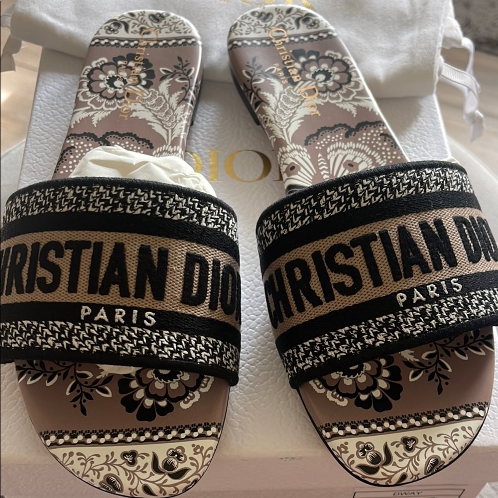 Dior Black and Cream Women's Sandals